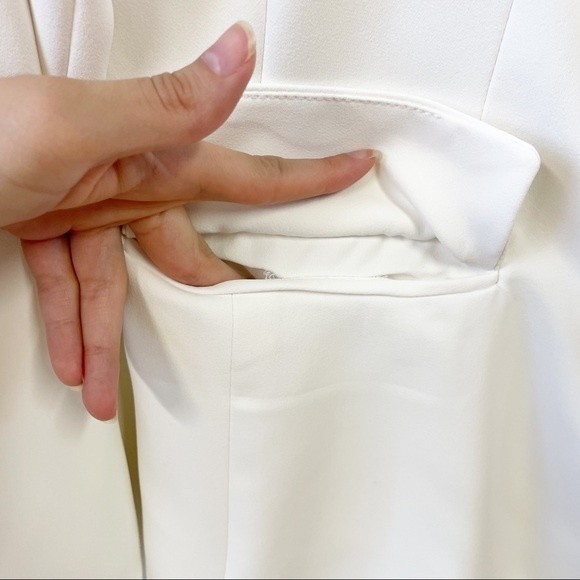 House of Harlow 1960 White Oversized Blazer Gold Buttons - Picture 6 of 12